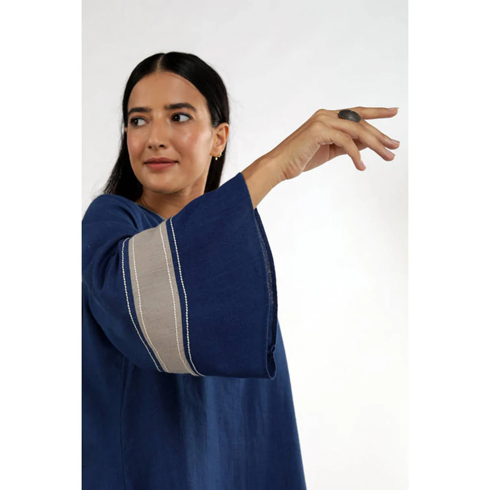 MADDER MUCH Indigo Chanderi V-Neck Solid Kurta With Palazzo - Image 4