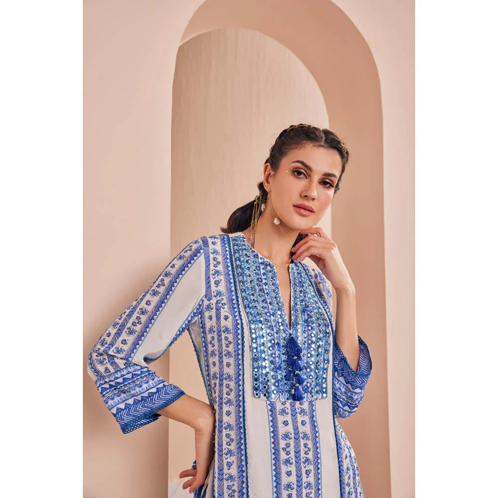 MANDIRA WIRK Blue Perwinkle Border Kurta with Sharara and Dupatta (Set of 3) - Image 4
