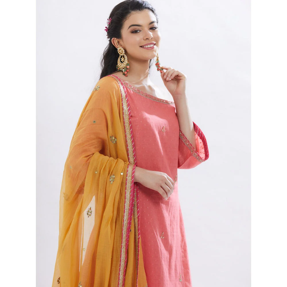 MANDIRA WIRK Coral Embroidered Kurta Set Of 2 - Image 5