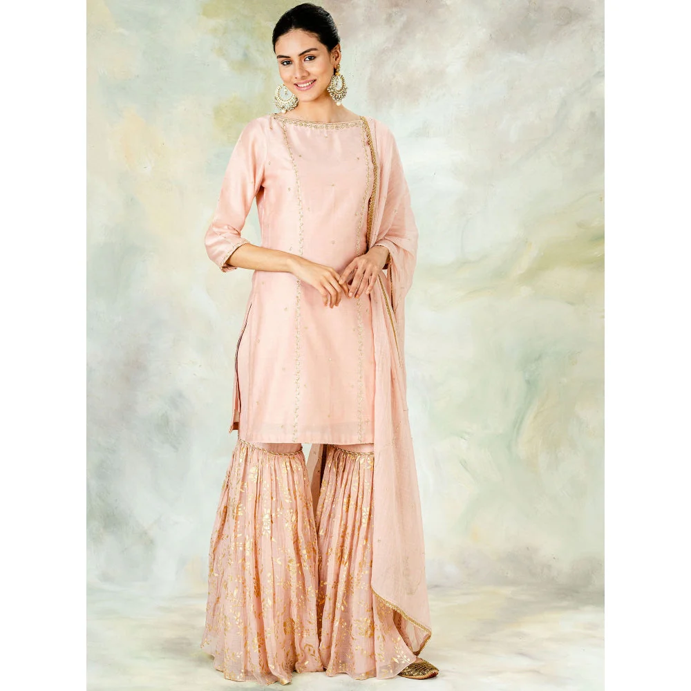 Mandira Wirk Peach Sequin Embellished Kurta With Foil Print Garara And Dupatta (Set of 3) - Image 4