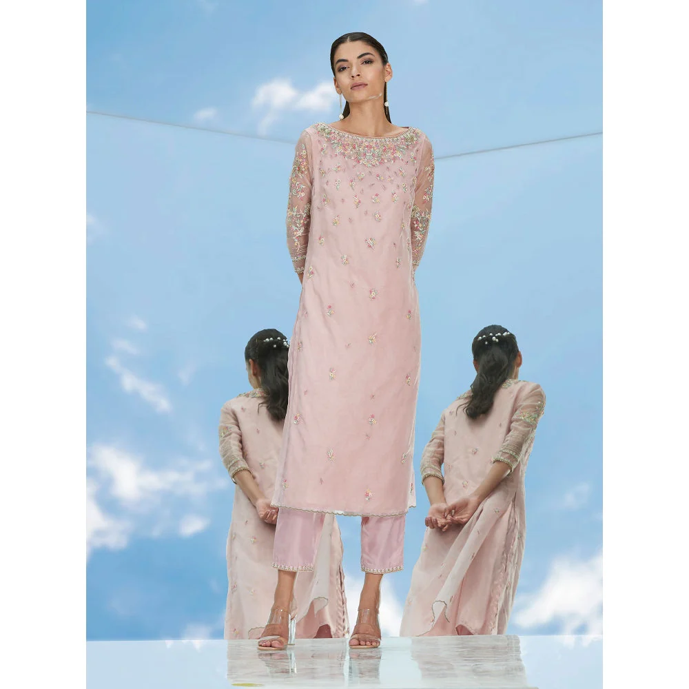 Mandira Wirk Pink Disperse Garden Embroidered Organza Kurta With Pant & Dupatta (Set of 3) - Image 3