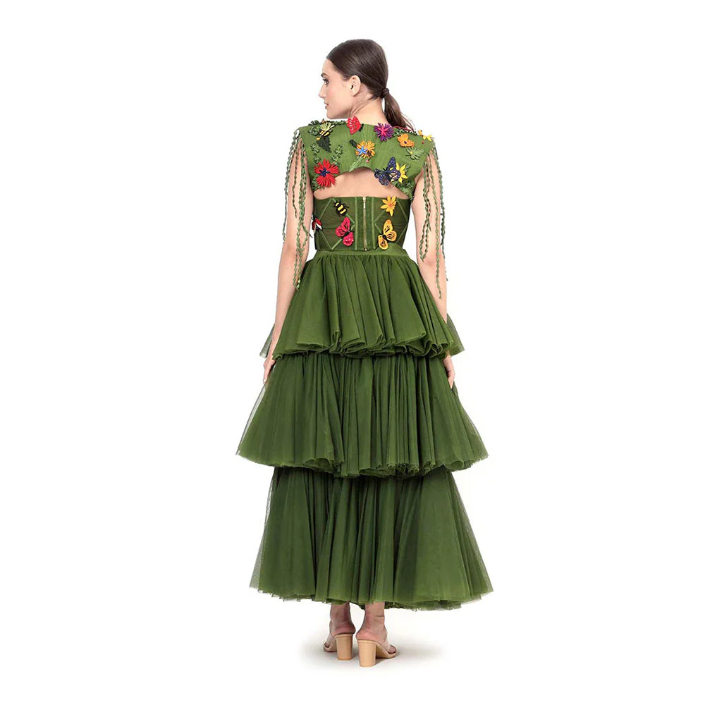 MODO CALDO Womens Embroidered Green Crop Top with Skirt and Cape - Image 2