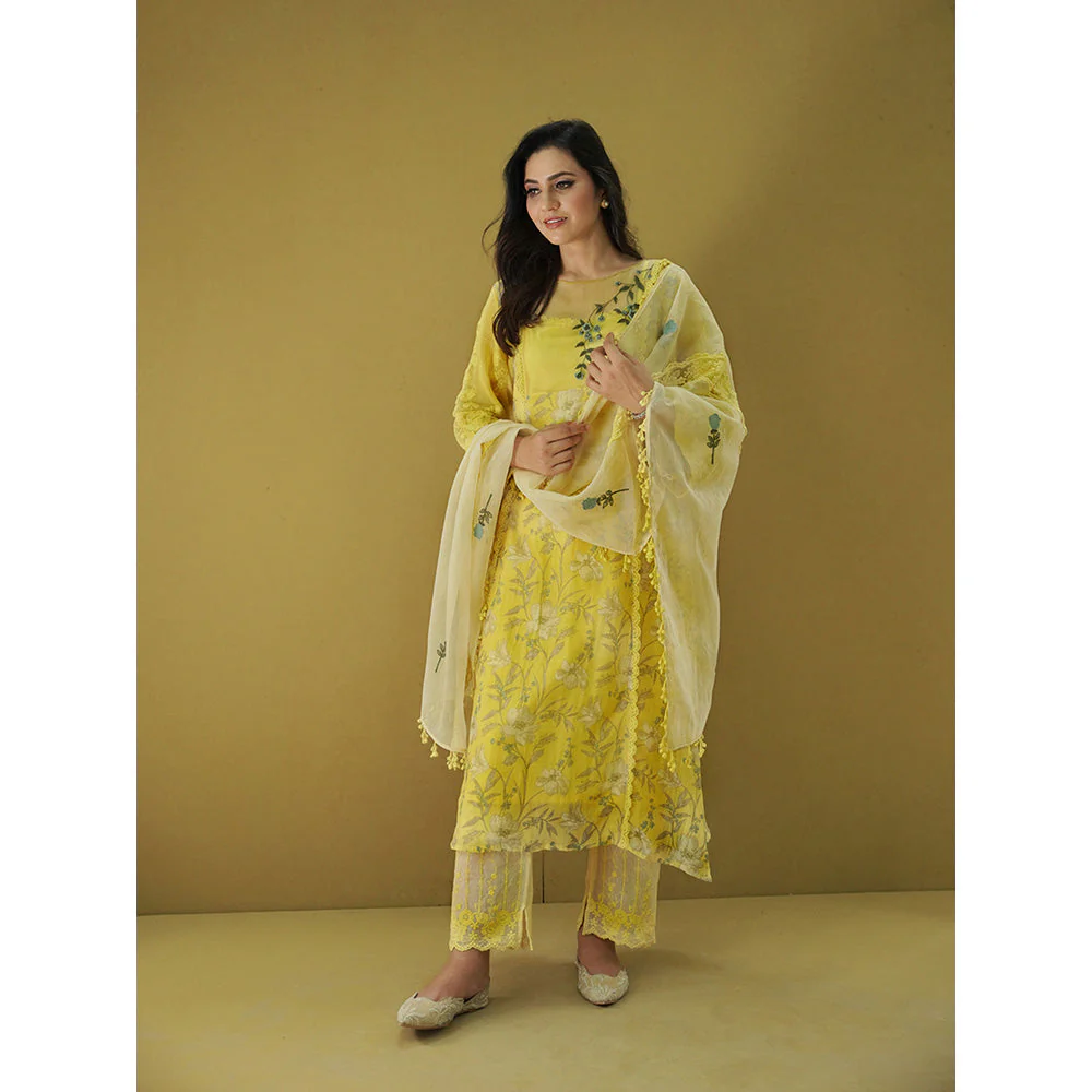 Naaz By Noor Goonj Tuscany Yellow Kurta and Pant with Dupatta (Set of 3) - Image 7