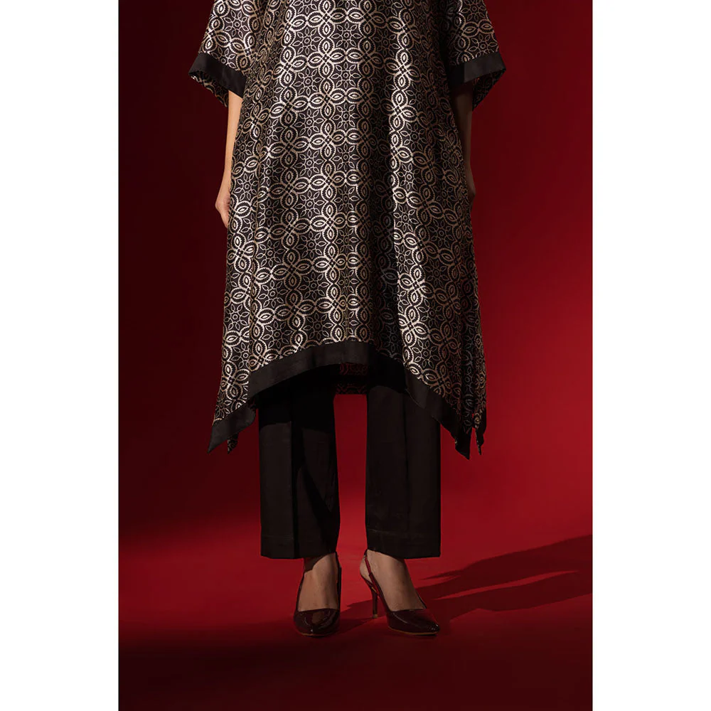 Naseebo Ebony Black Silk Printed Kurta and Pant - Image 5