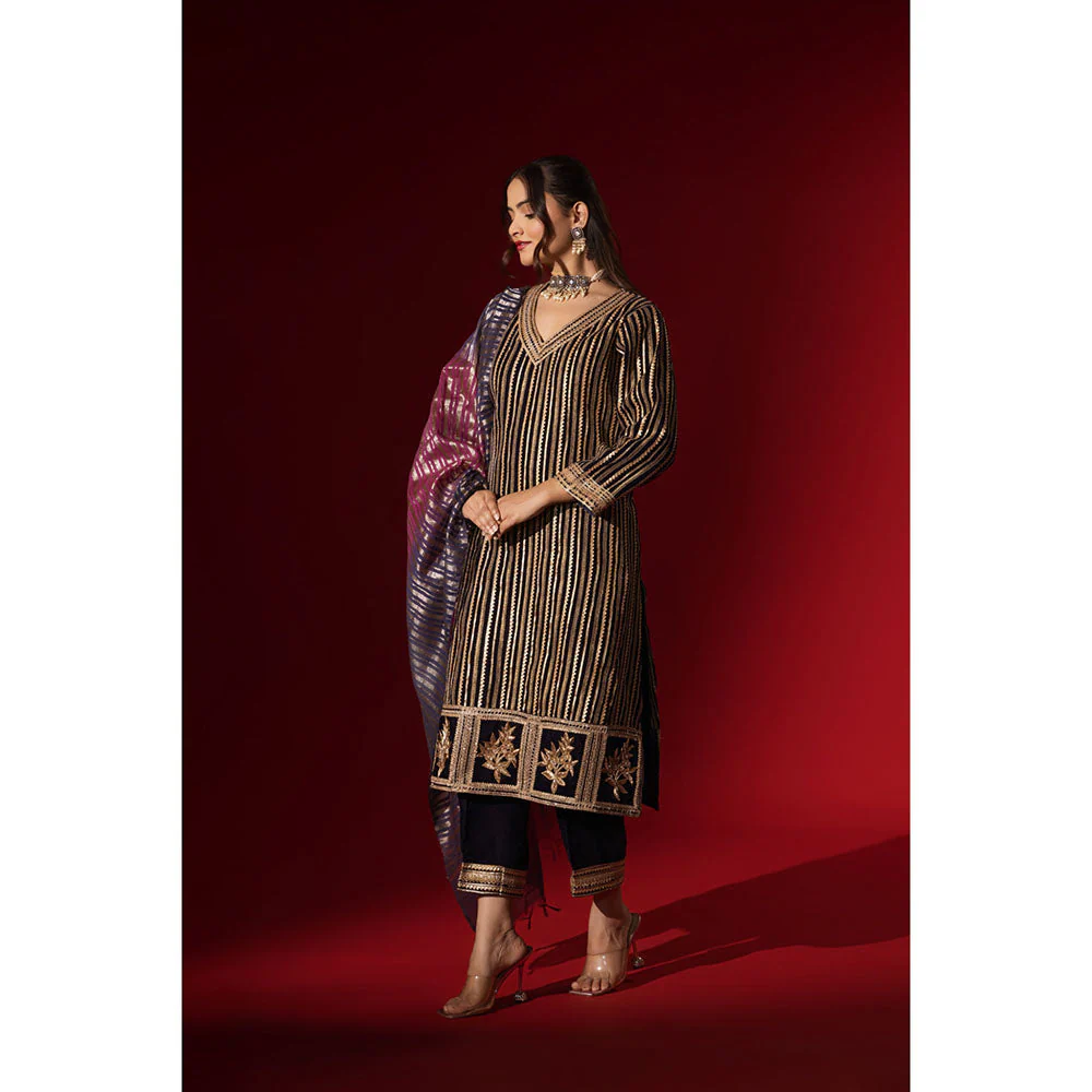 Naseebo Navy Blue Velvet Gota Kurta with Pant & Dupatta - Image 3