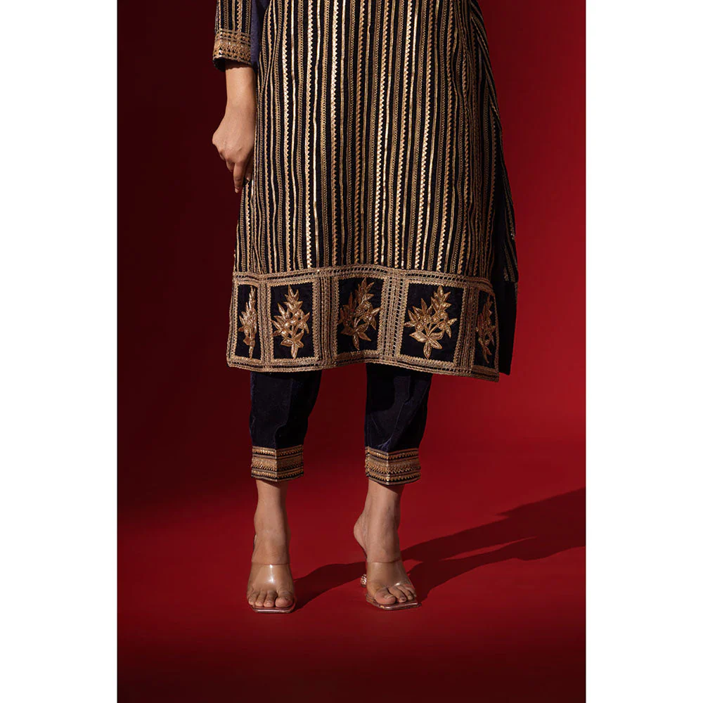 Naseebo Navy Blue Velvet Gota Kurta with Pant & Dupatta - Image 5