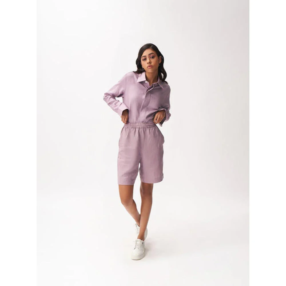 No Grey Area Lavender Linen Shorts - Image 2