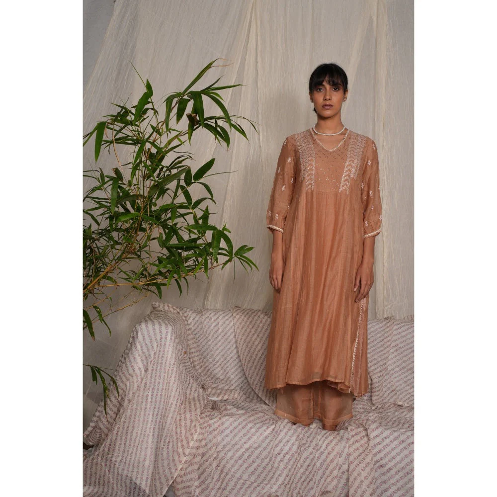 PANTS AND PAJAMAS Beige Chikan Embroidered Kurta (Set of 3) - Image 6