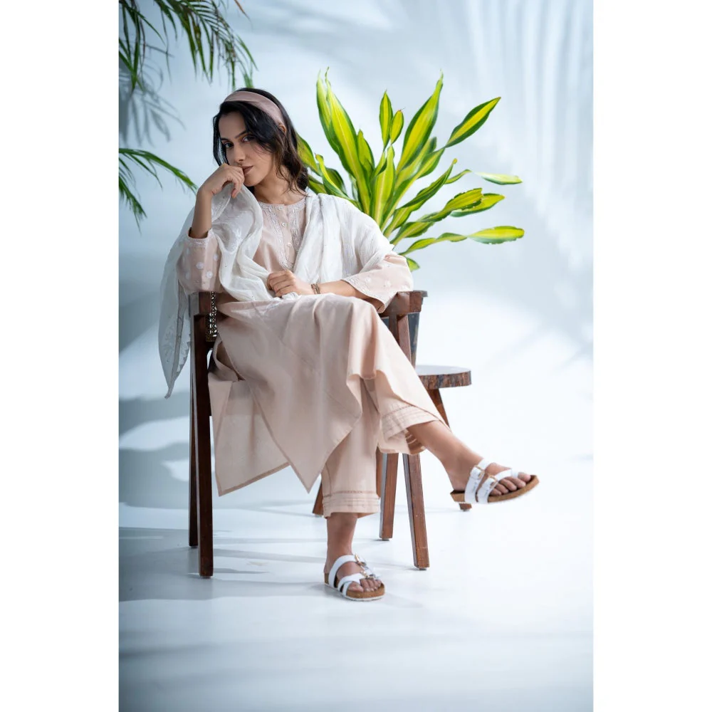 PANTS AND PAJAMAS Hazel White Chikan Chanderi Dupatta - Image 3