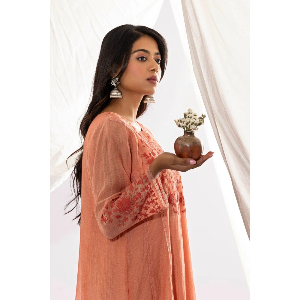 PANTS AND PAJAMAS Peach Printed Chanderi Mull Kurta with Pant & Dupatta (Set of 3) - Image 6