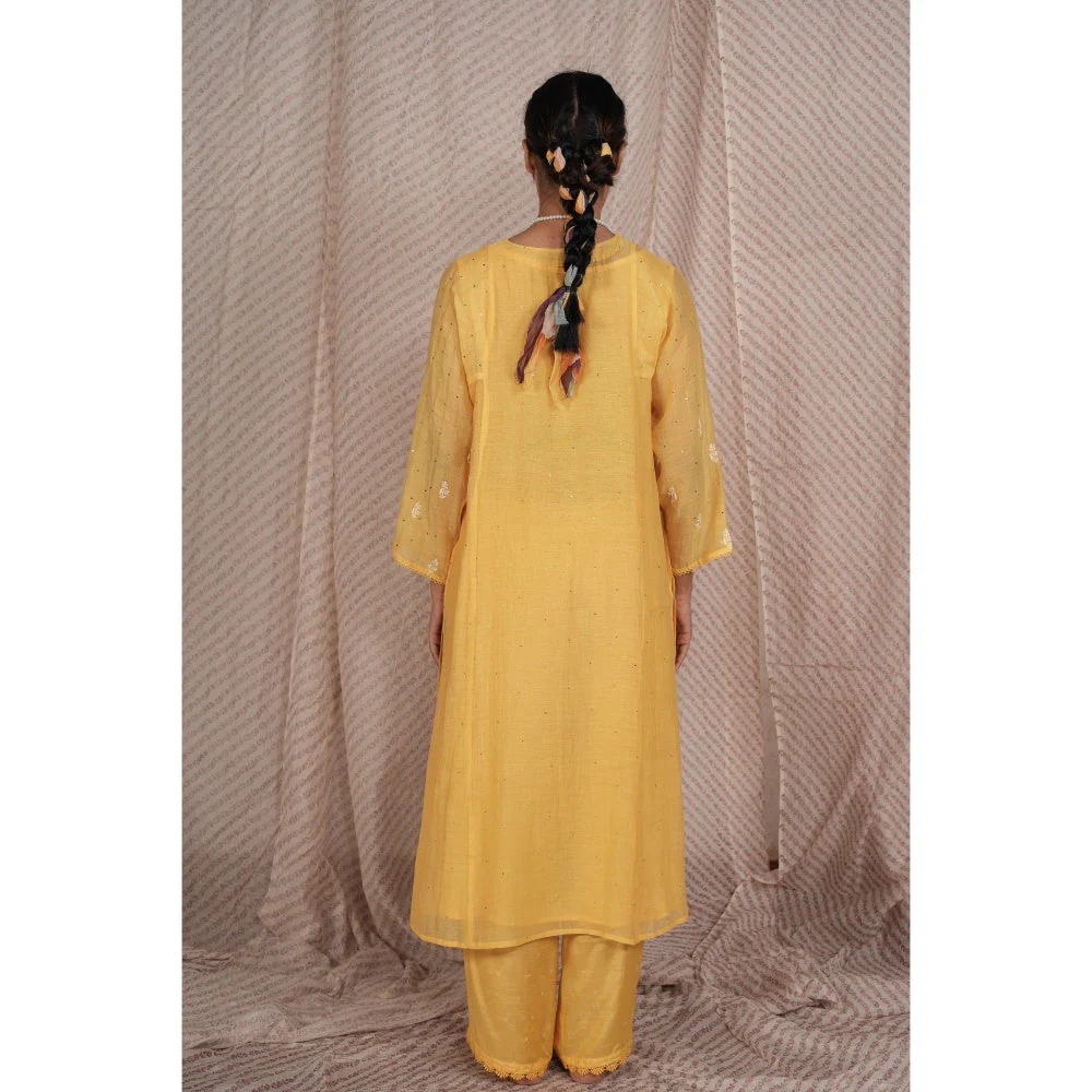 PANTS AND PAJAMAS Yellow Chikan Embroidered Kurta (Set of 3) - Image 3