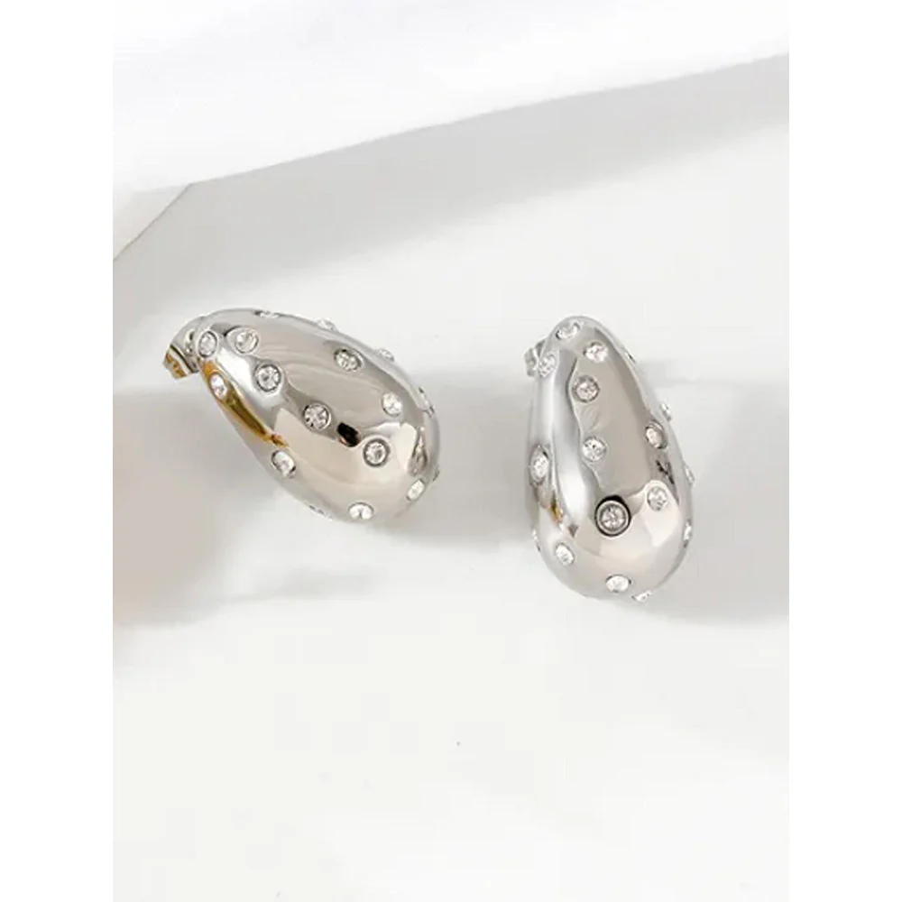 Peachy Accessories Exquisite Silver Drop Earrings - Image 2
