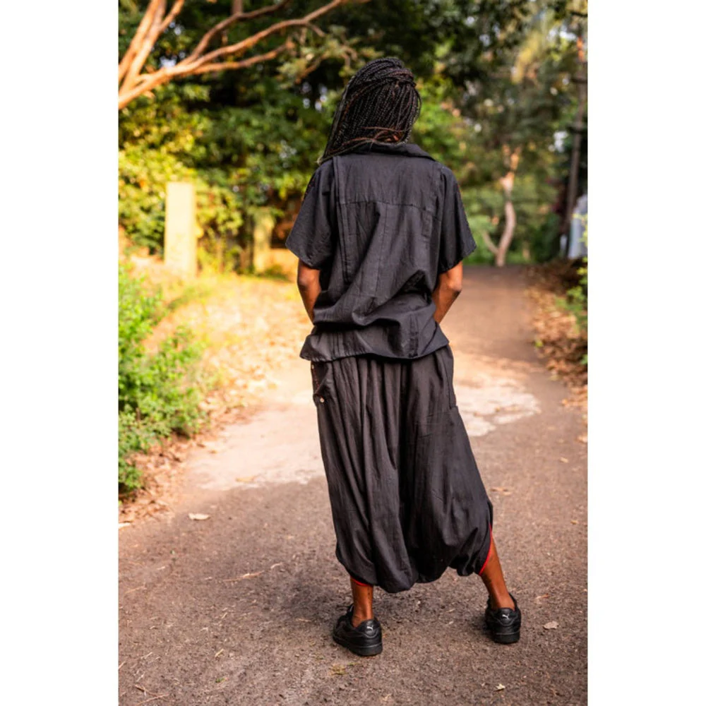 PRATHAA Aastey : Set - Black Mul Kaftan Dhoti - Image 3