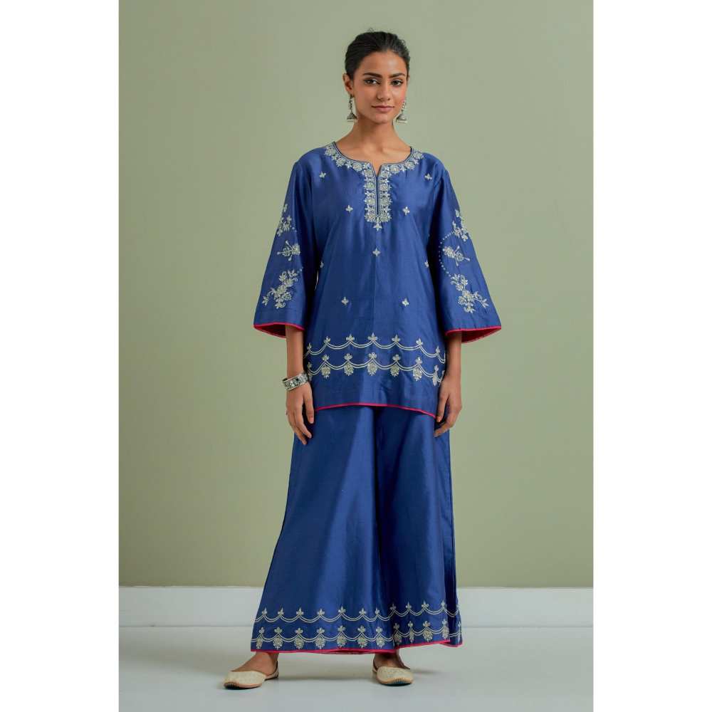 Priya Chaudhary Blue Embroidered Chanderi Silk Kurta - Image 2