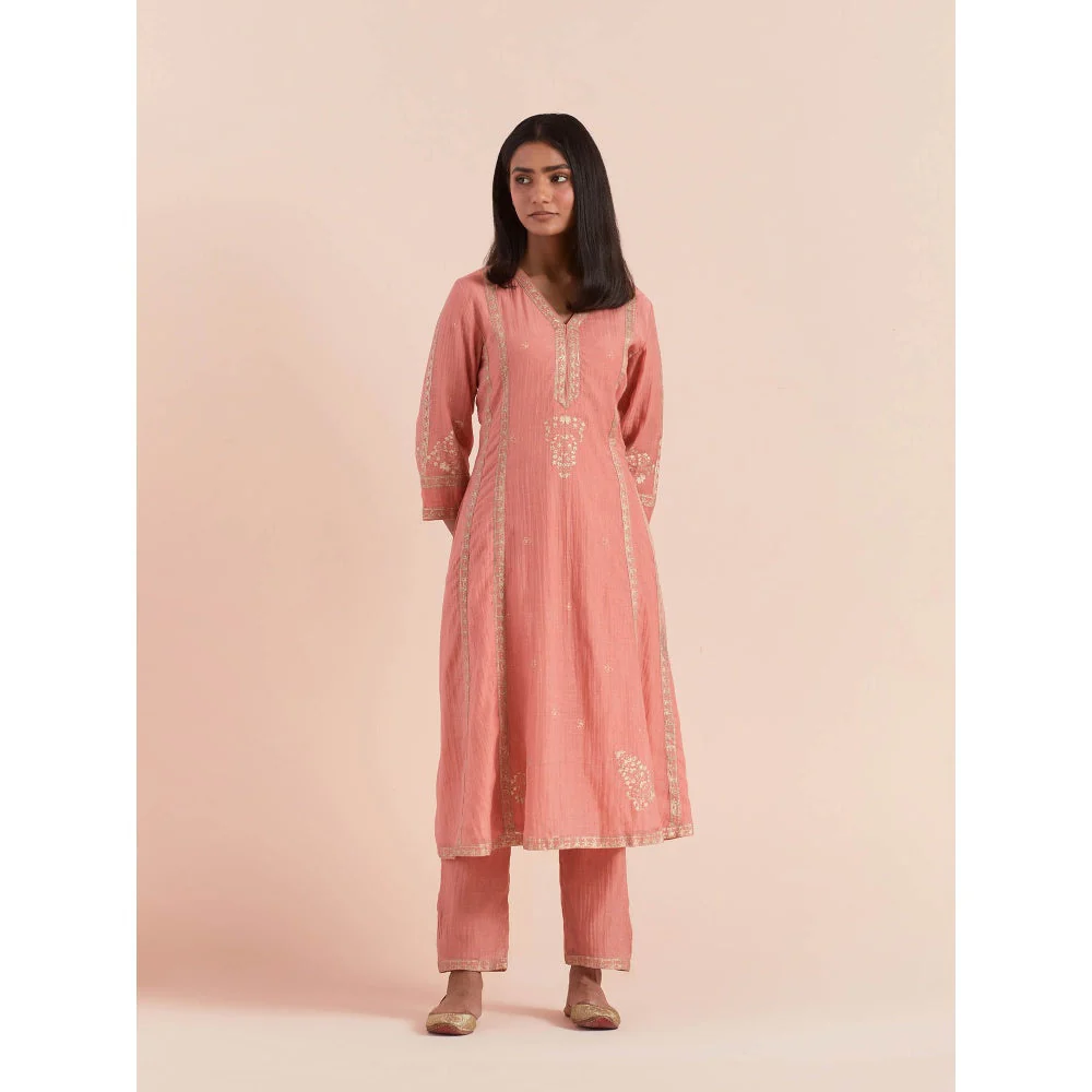 Priya Chaudhary Peach Soft Chanderi Kurta with Pants and Dupatta (Set of 3) - Image 4