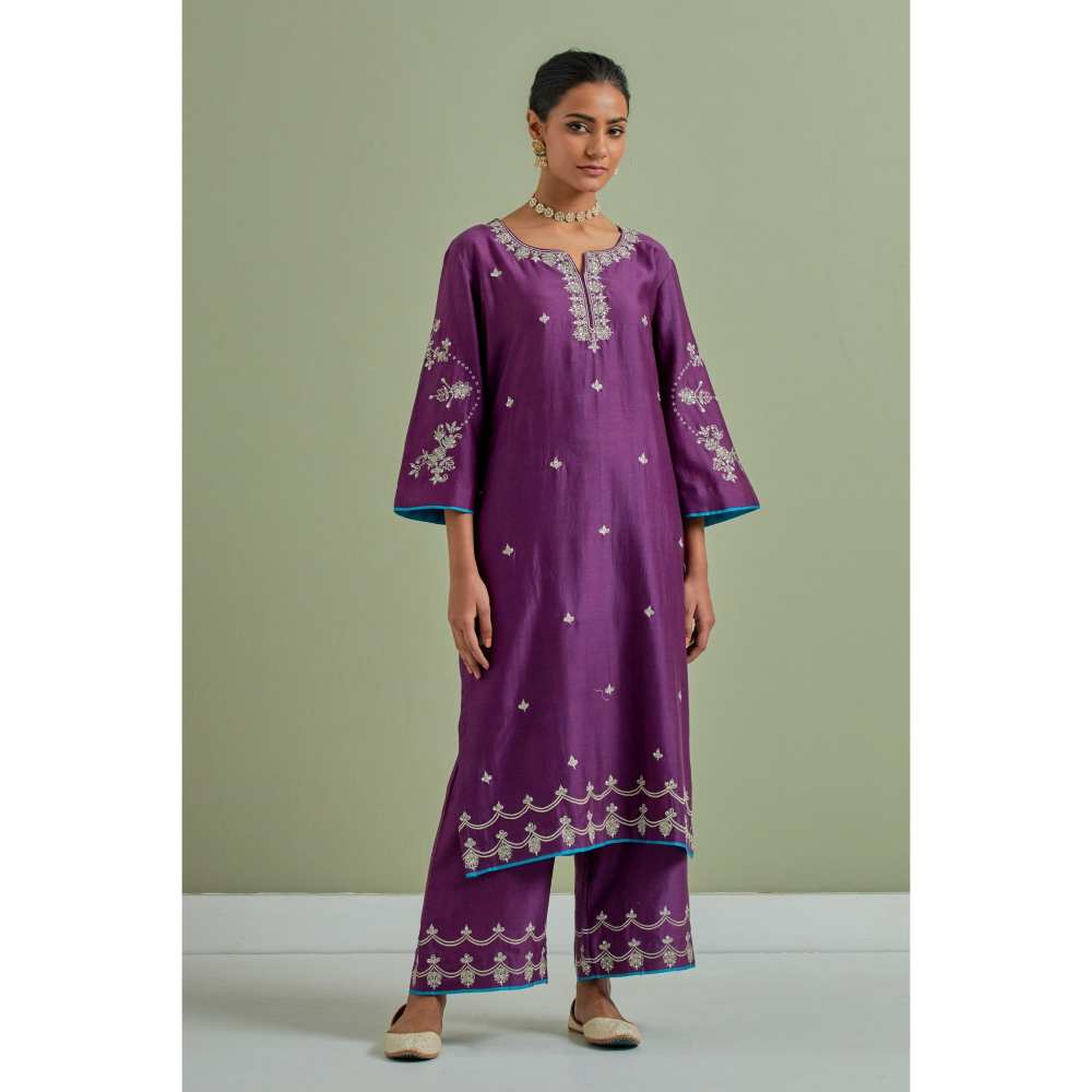 Priya Chaudhary Purple Embroidered Chanderi Silk Kurta Palazzo and Dupatta (Set of 3) - Image 2