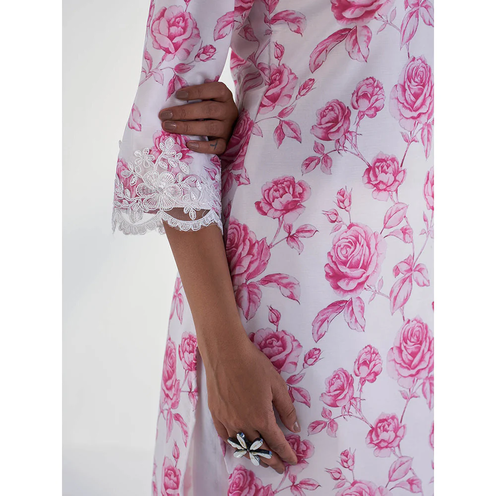 Roze Arah Kurta with Pant & Dupatta (Set of 3) - Image 7