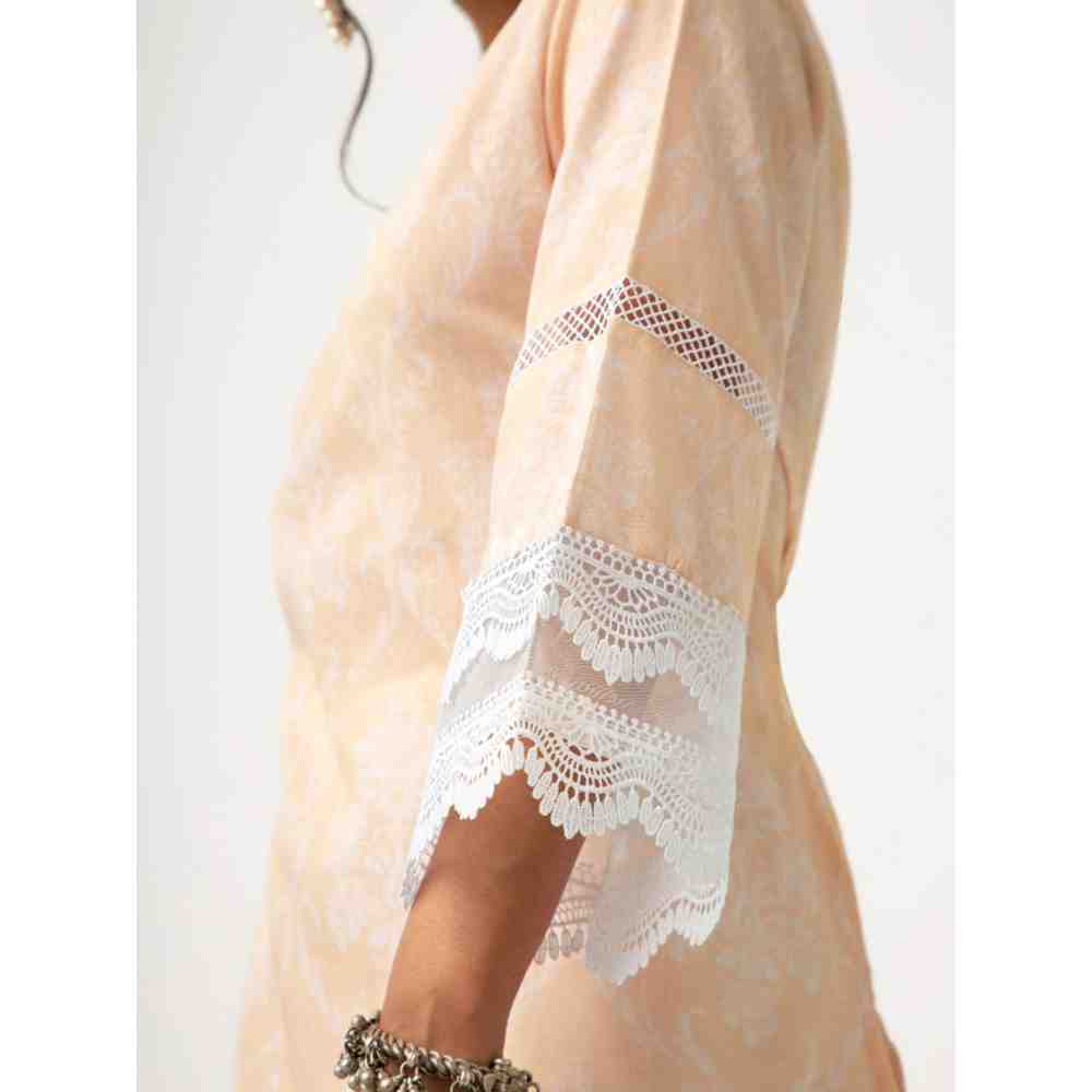 Roze Azhra Yellow Kurta - Image 3