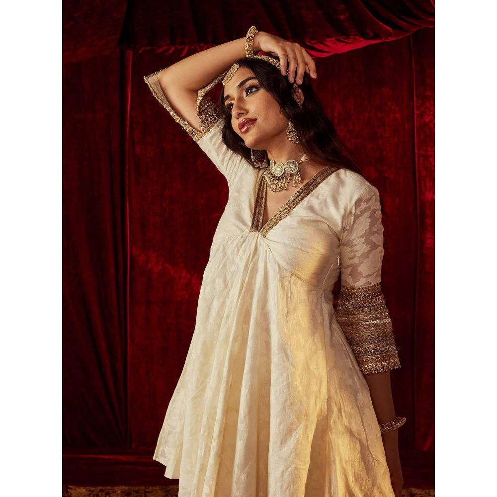 Roze Jodha Ivory Sharara (Set of 3) - Image 3