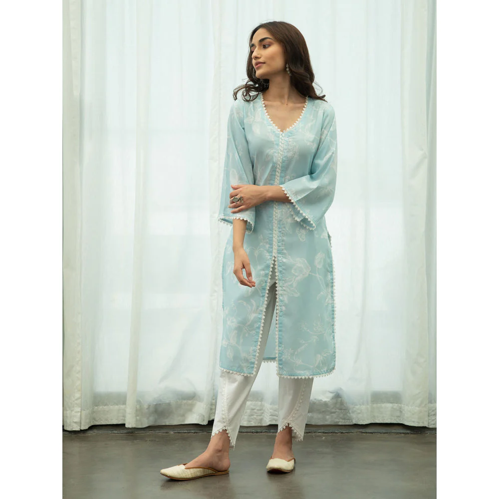 Roze Nazneen Kurta (Set of 3) - Image 6