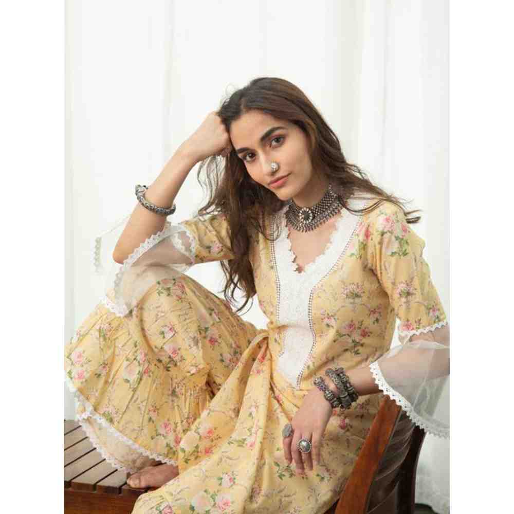Roze Zoya Kurta (Set of 3) - Image 5