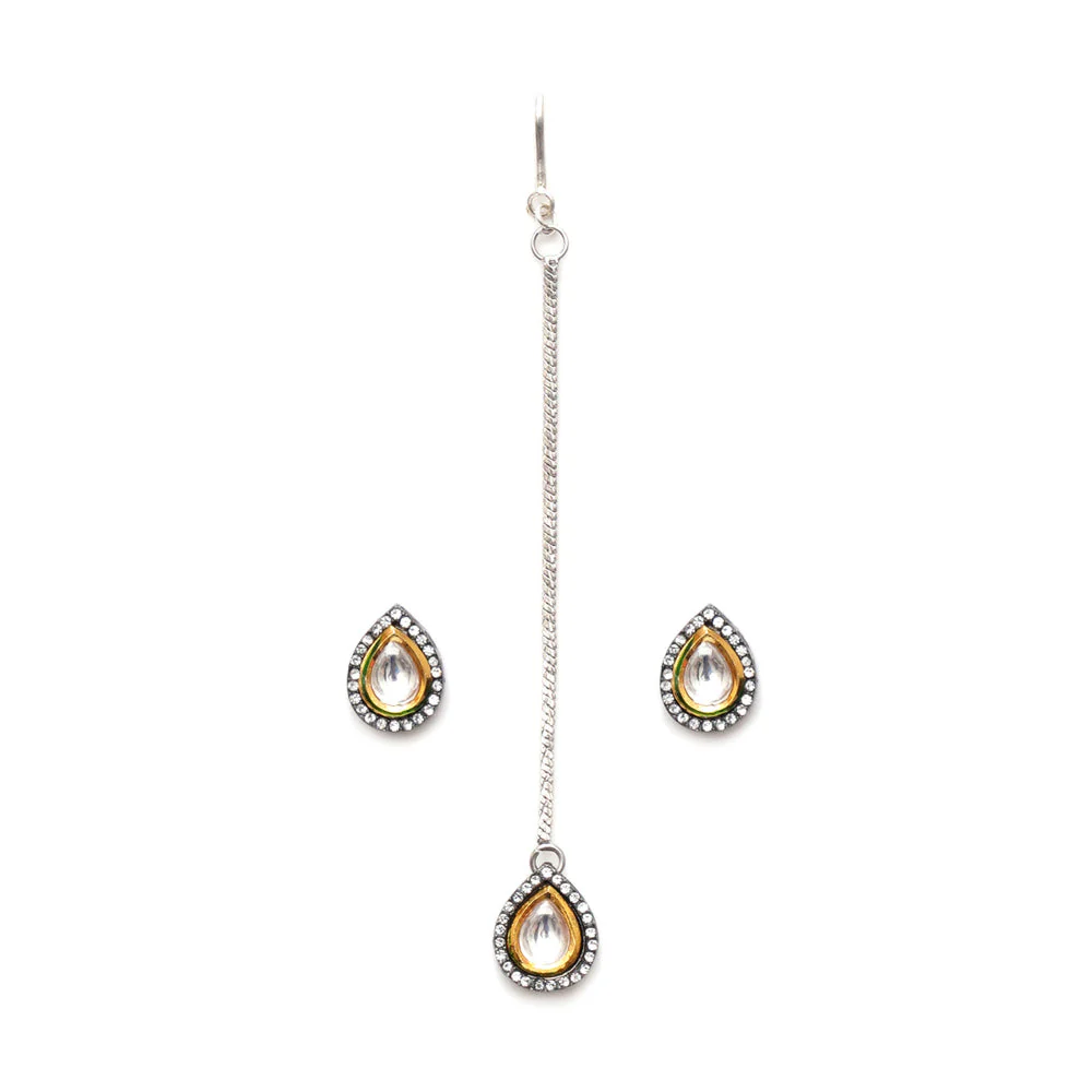 Ruby Raang Studio Dual Tone Kundan Maang Tikka with Earrings - Image 2