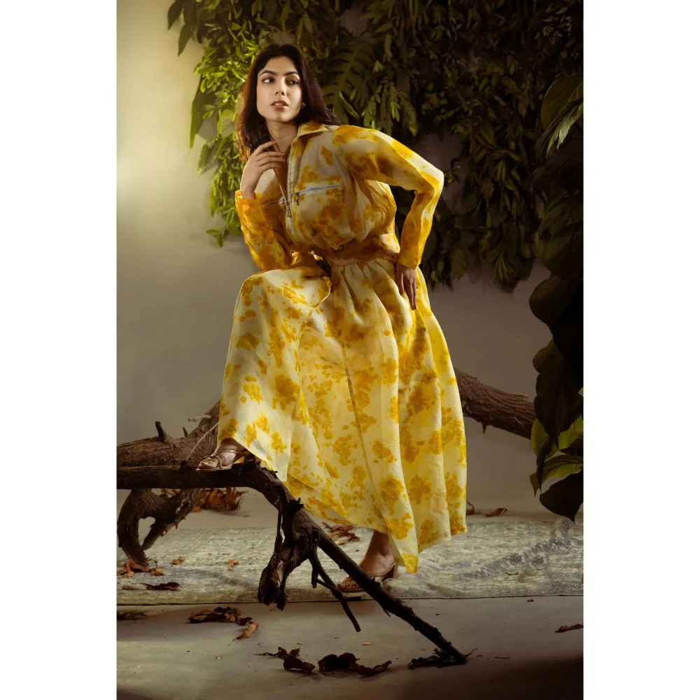 Ruhm Marigold Essence: Eco-Printed Elegance - Image 4