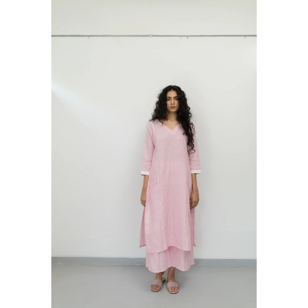 Silai Studio Bubblegum Pink Linen Kurta