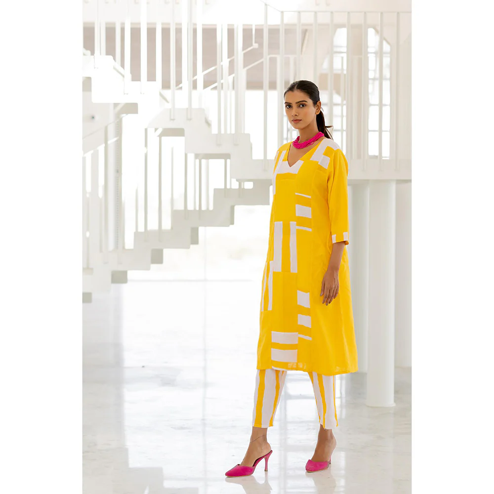 Silai Studio Lemons and Candies Panelled Kurta - Image 5