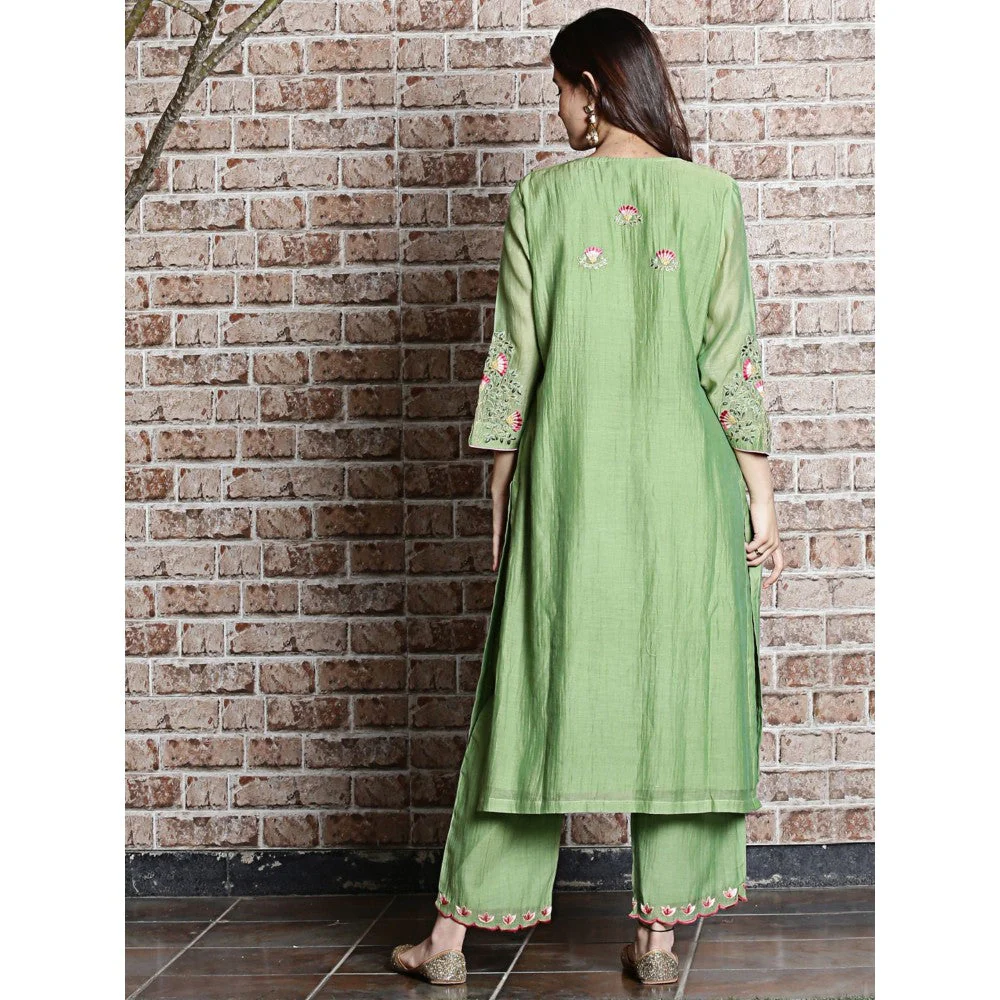 Spring Soul Green Chanderi Embroidered Kurta and Pant with Ombre Dupatta (Set of 3) - Image 4