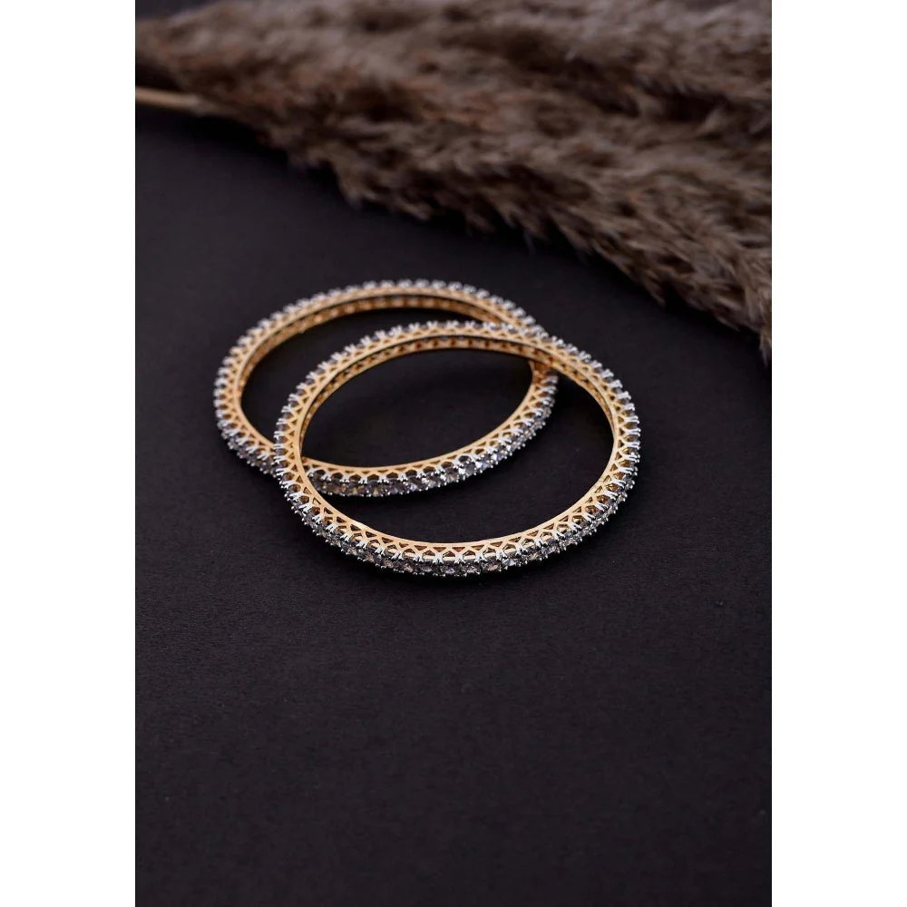 SWABHIMANN Ara Solitaire Zirconia Bangle - Image 4
