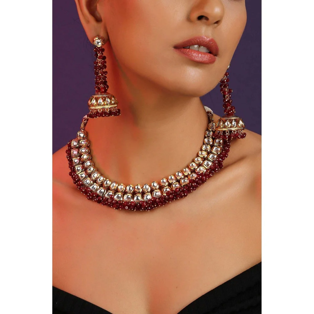 SWABHIMANN Daariya Red Gold Plated Kundan Necklace with Earrings Set - Image 3
