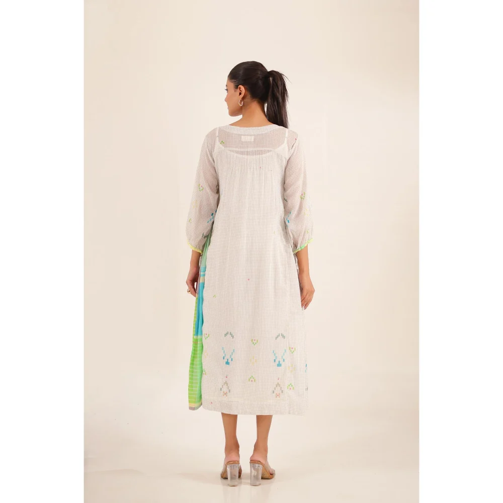 Tatwa Designs Women White Cotton Checks Midi Dress - Image 3