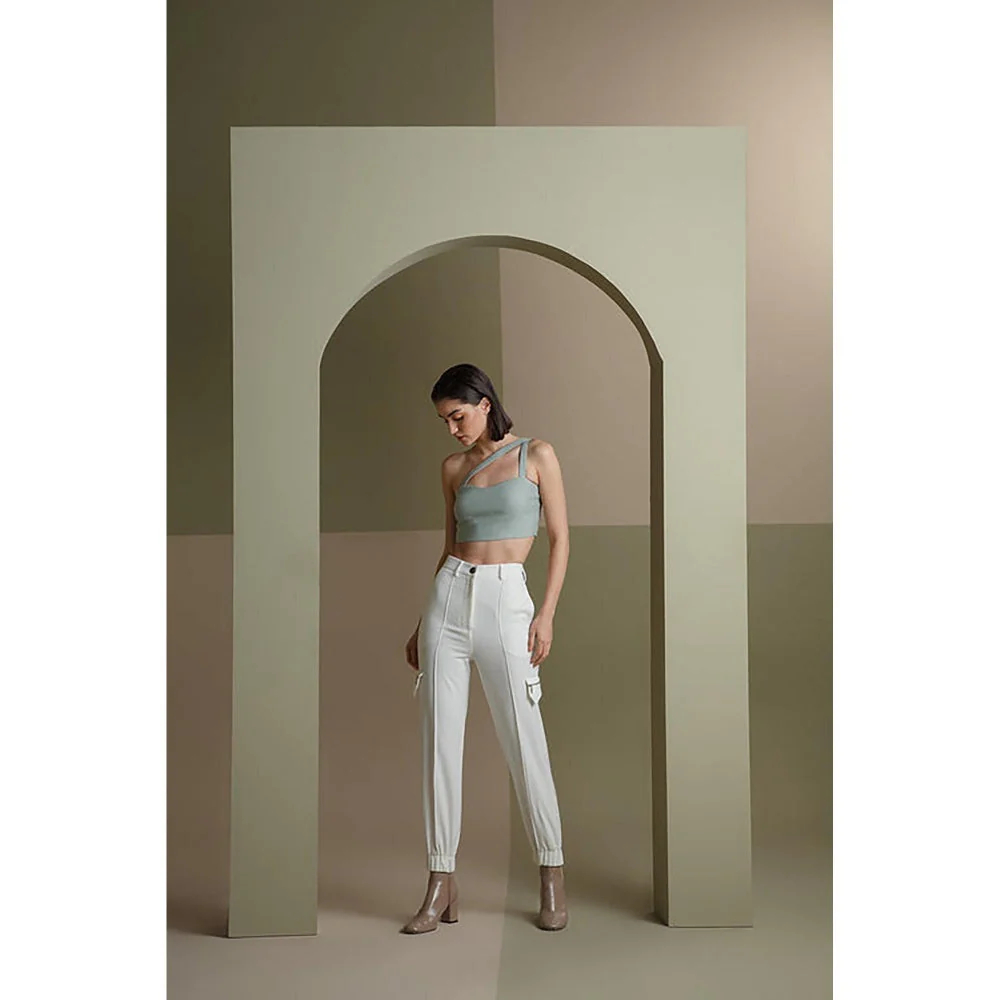 The Dapper Lady Ivory Zipped Joggers - Image 3