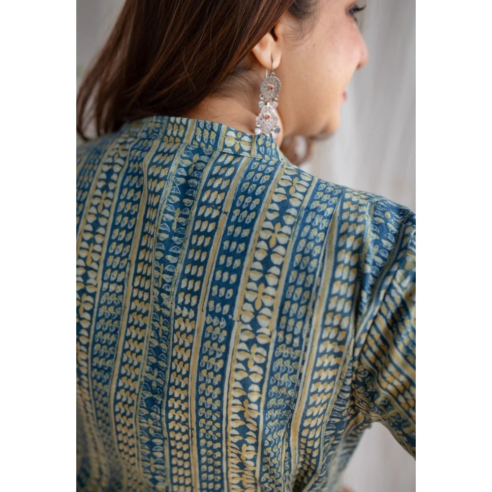 The Indian Ethnic Co. Ajrakh Cotton Midi Dress - Image 2