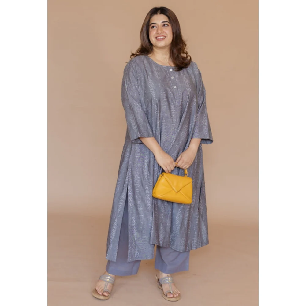The Indian Ethnic Co. Alizah Grey Handloom Ikkat Cotton Jhabba Kali Kurta - Image 4