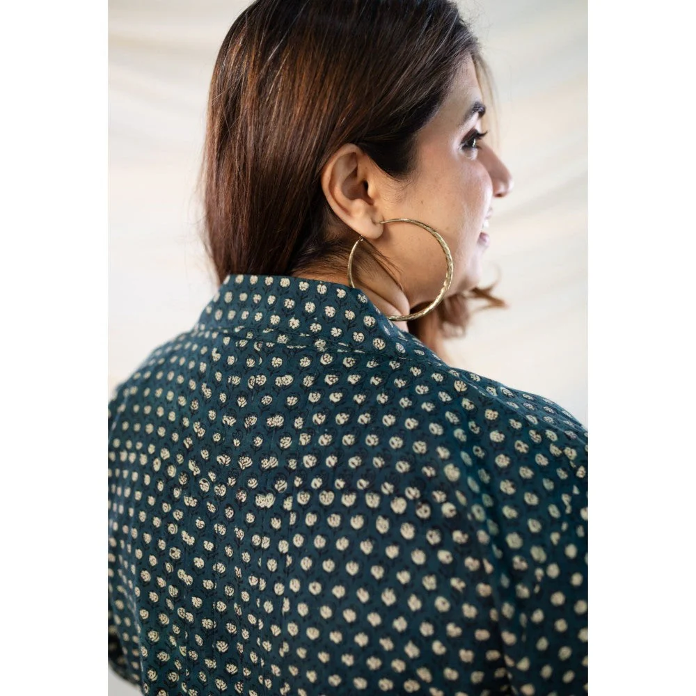 The Indian Ethnic Co. Green Fadat Cotton Shirt - Image 4