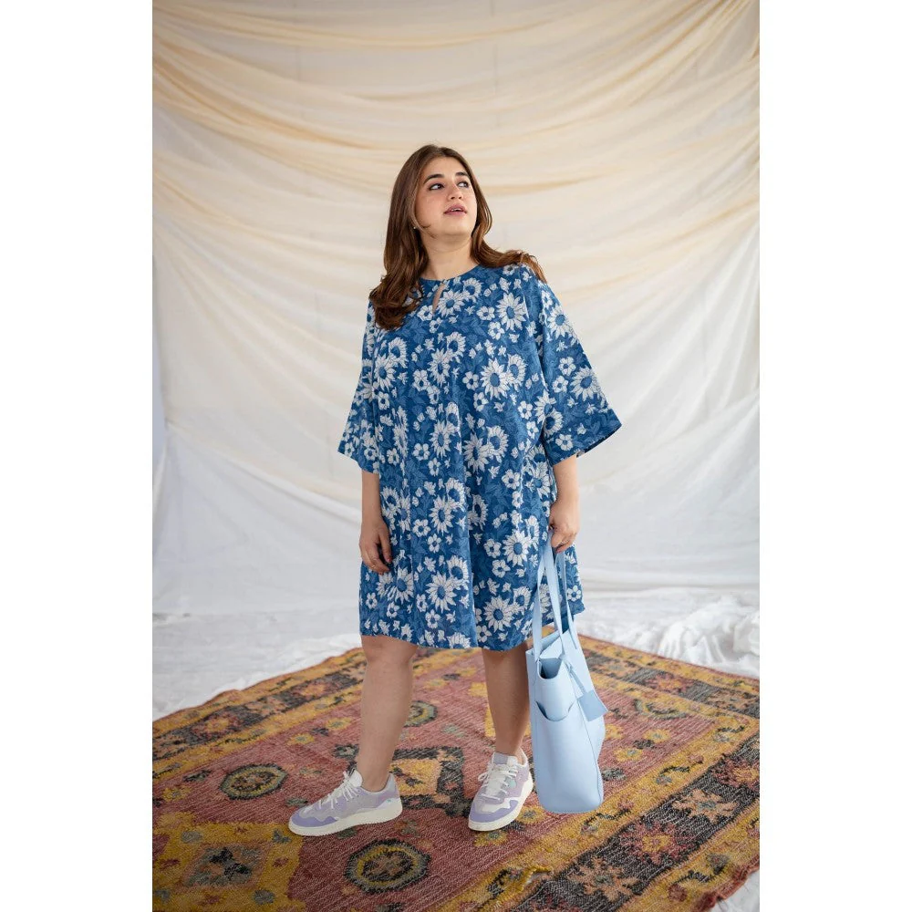 The Indian Ethnic Co. Indigo Dabu Cotton Dress - Image 8