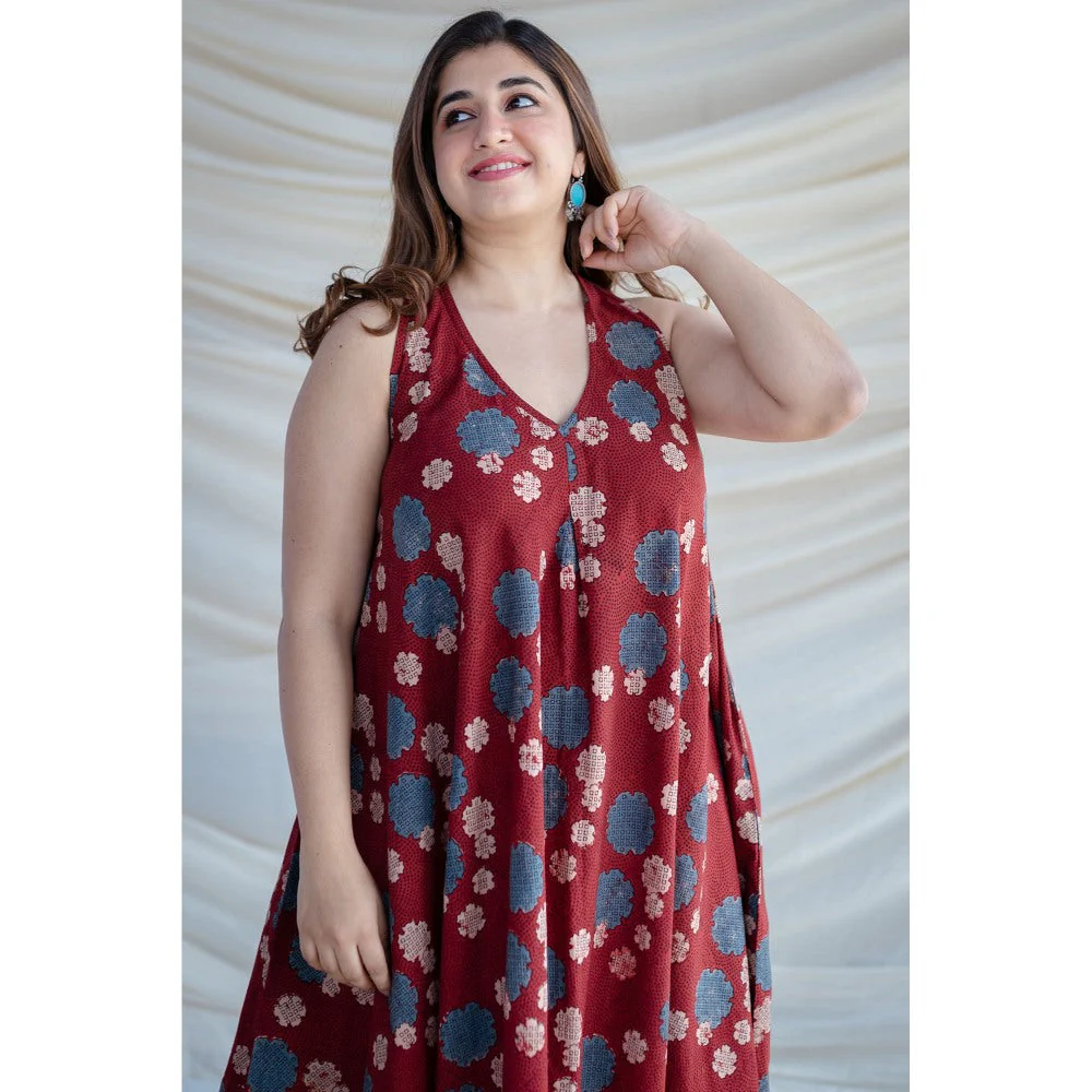 The Indian Ethnic Co. Vishaka Ajrakh Cotton Dress - Image 4
