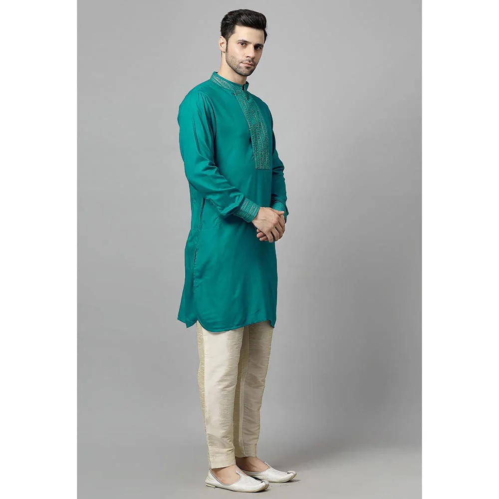 UTSAV FASHION Green Sequinned Mandarin Collar Straight Kurta and Pant - Image 3