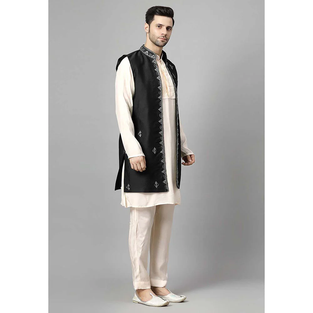 UTSAV FASHION Men Black Beads and Stones Kurta with Pant and Jacket - Image 2