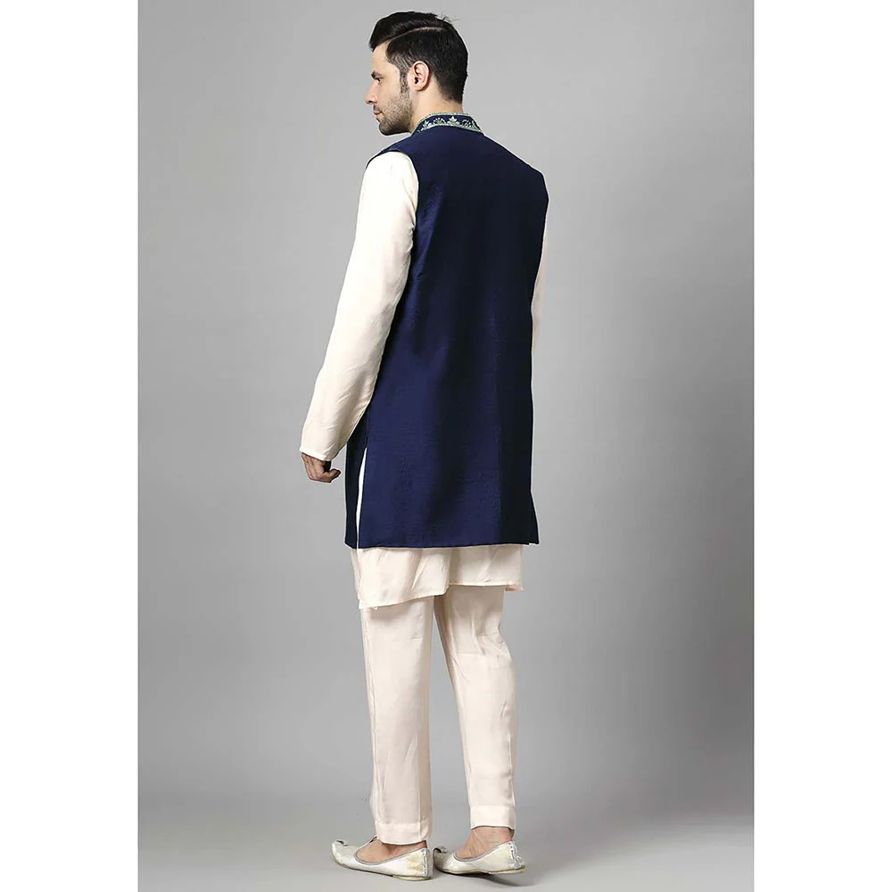 UTSAV FASHION Men Navy Blue Beads and Stones Kurta with Pant and Jacket - Image 3