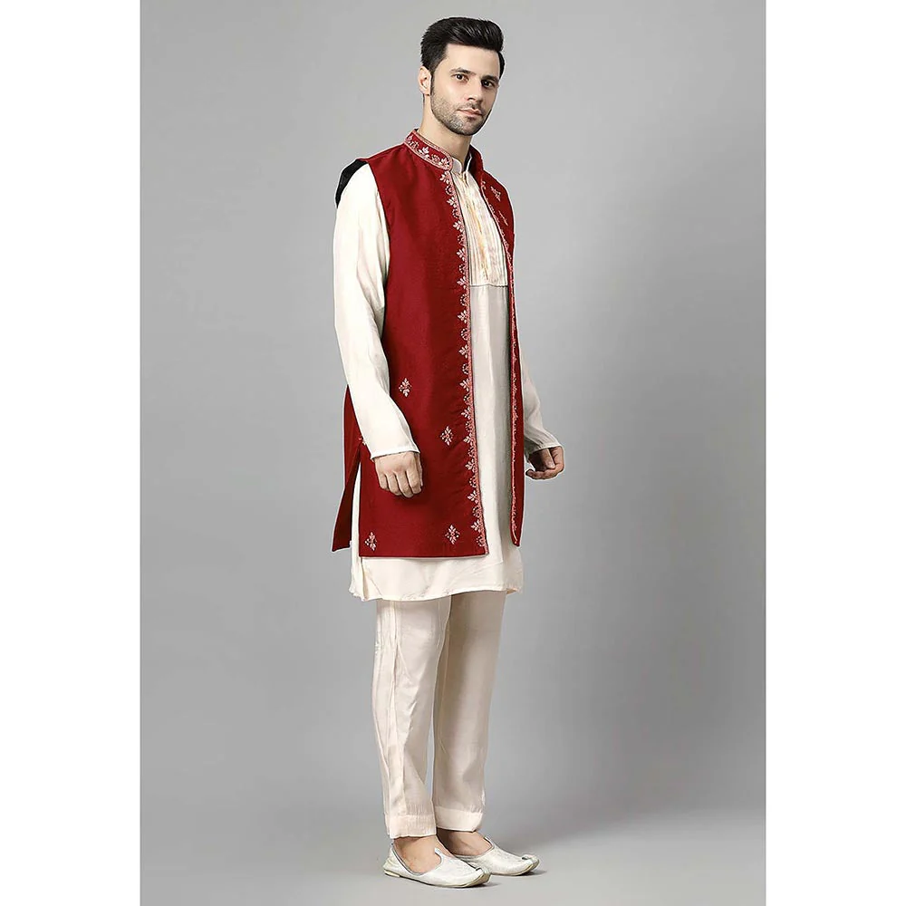 UTSAV FASHION Men Red Beads and Stones Kurta with Pant and Jacket - Image 2