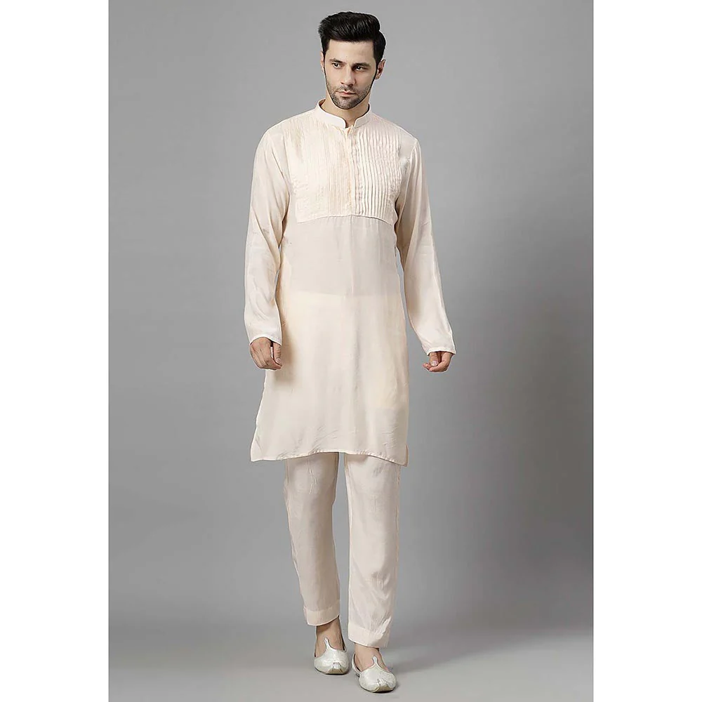UTSAV FASHION Men Red Beads and Stones Kurta with Pant and Jacket - Image 4
