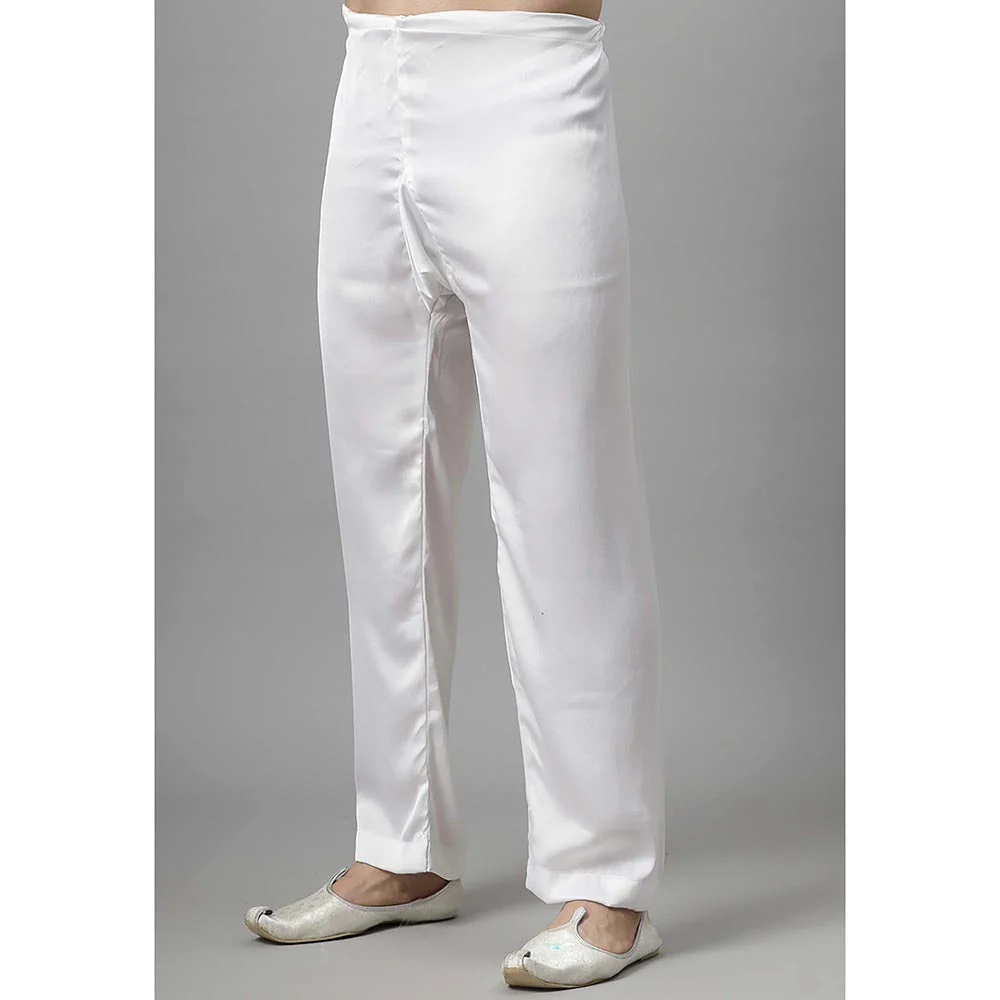 UTSAV FASHION Men Textured Kurta and Pant - Image 4