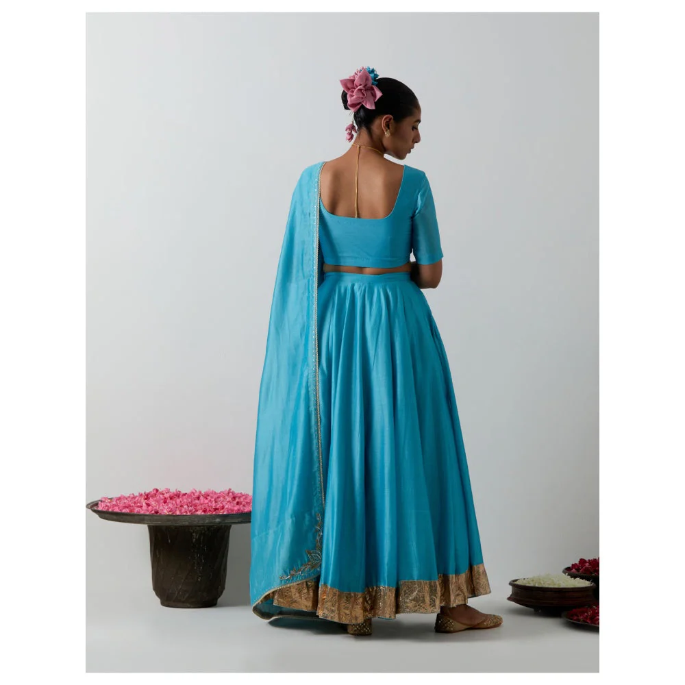Vinusto Light Blue Chanderi Embroidered Corset Blouse with Lehenga & Dupatta - Image 2