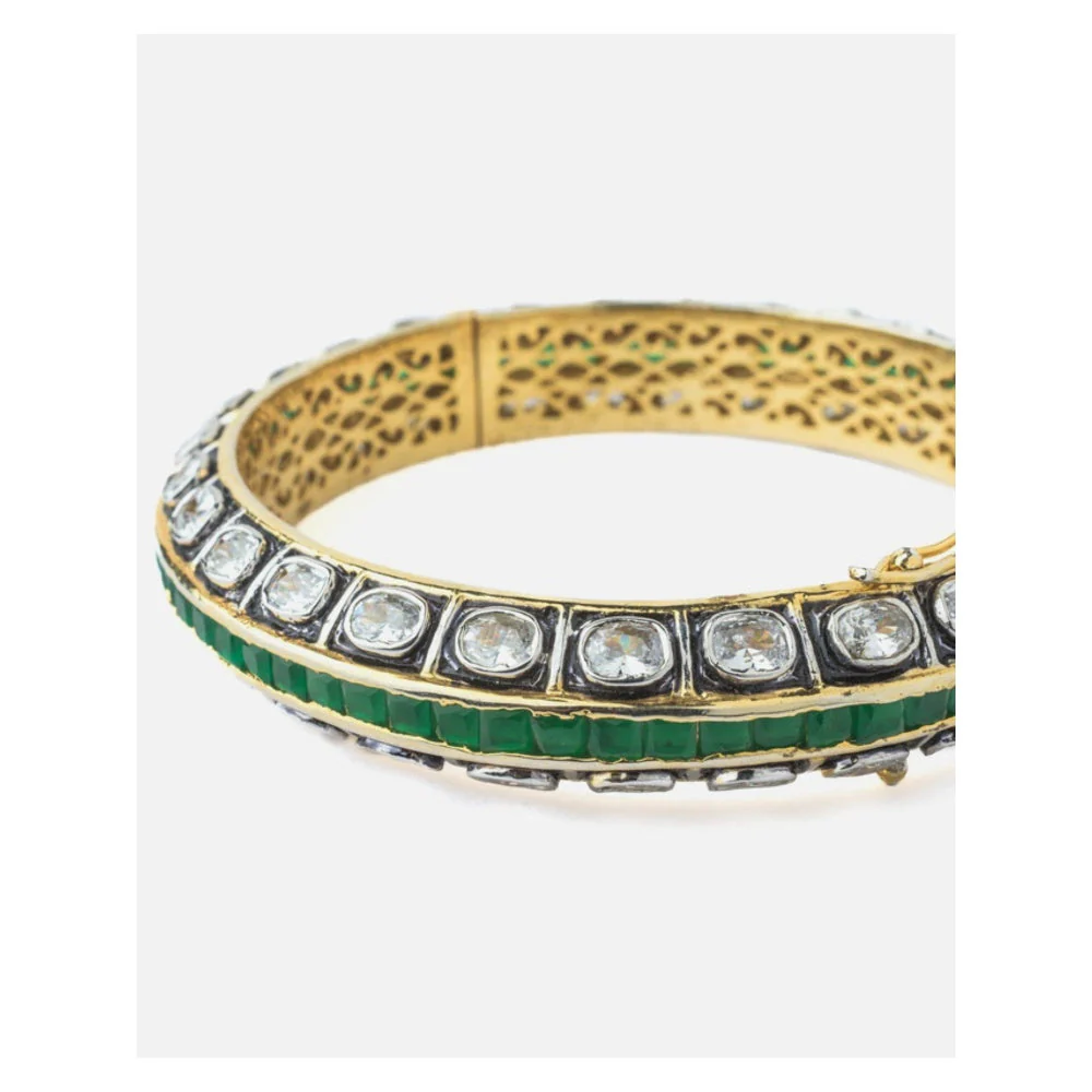 VIVINIA By Vidhi Mehra Gold Plated Green Synthetic Stone Womens Kada - Image 4