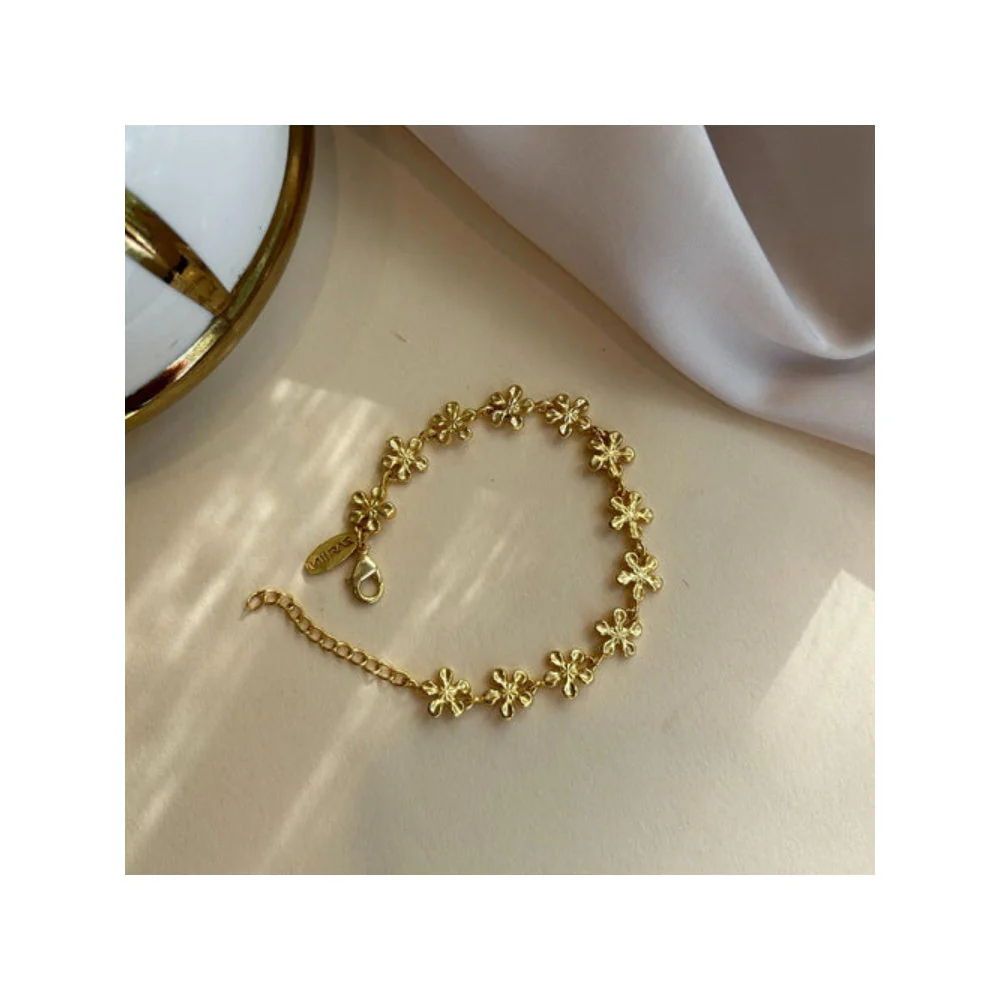 ZARIIN Flowers Of Hope Bracelet - Image 4